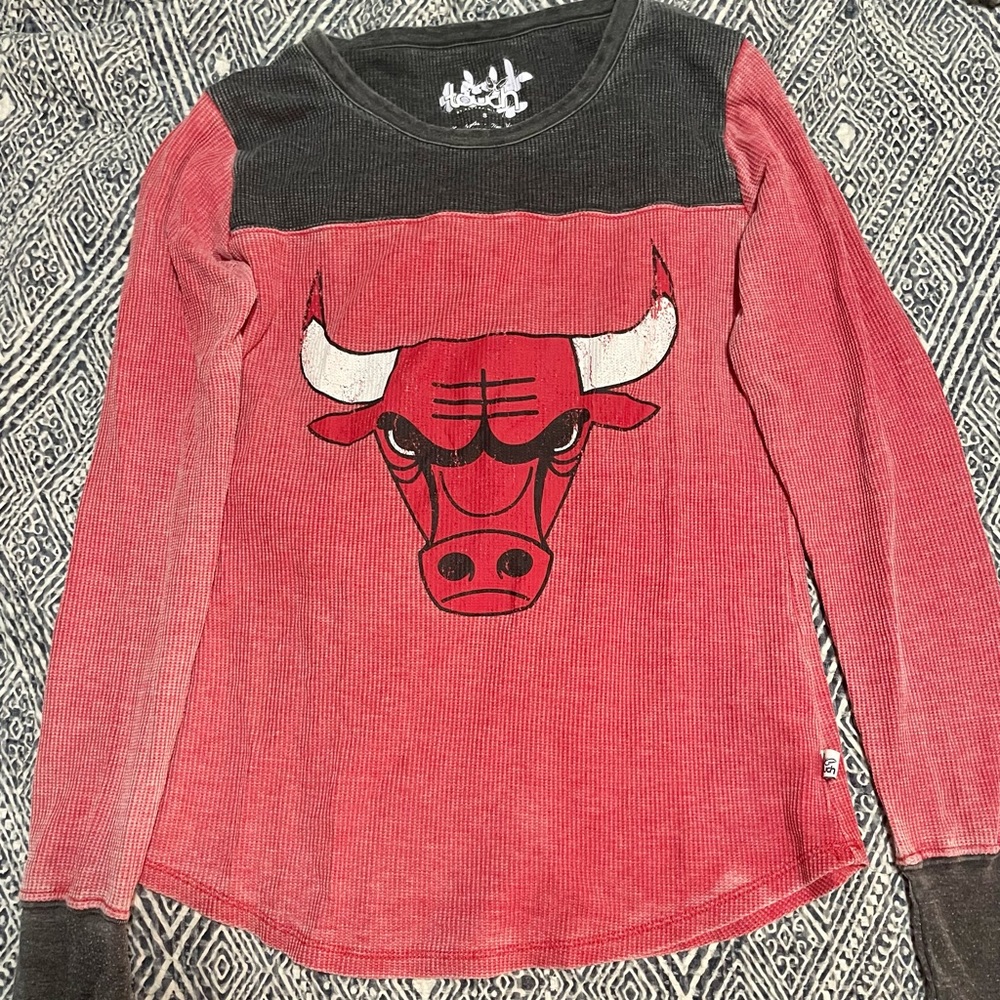 Distressed Chicago Bulls Top